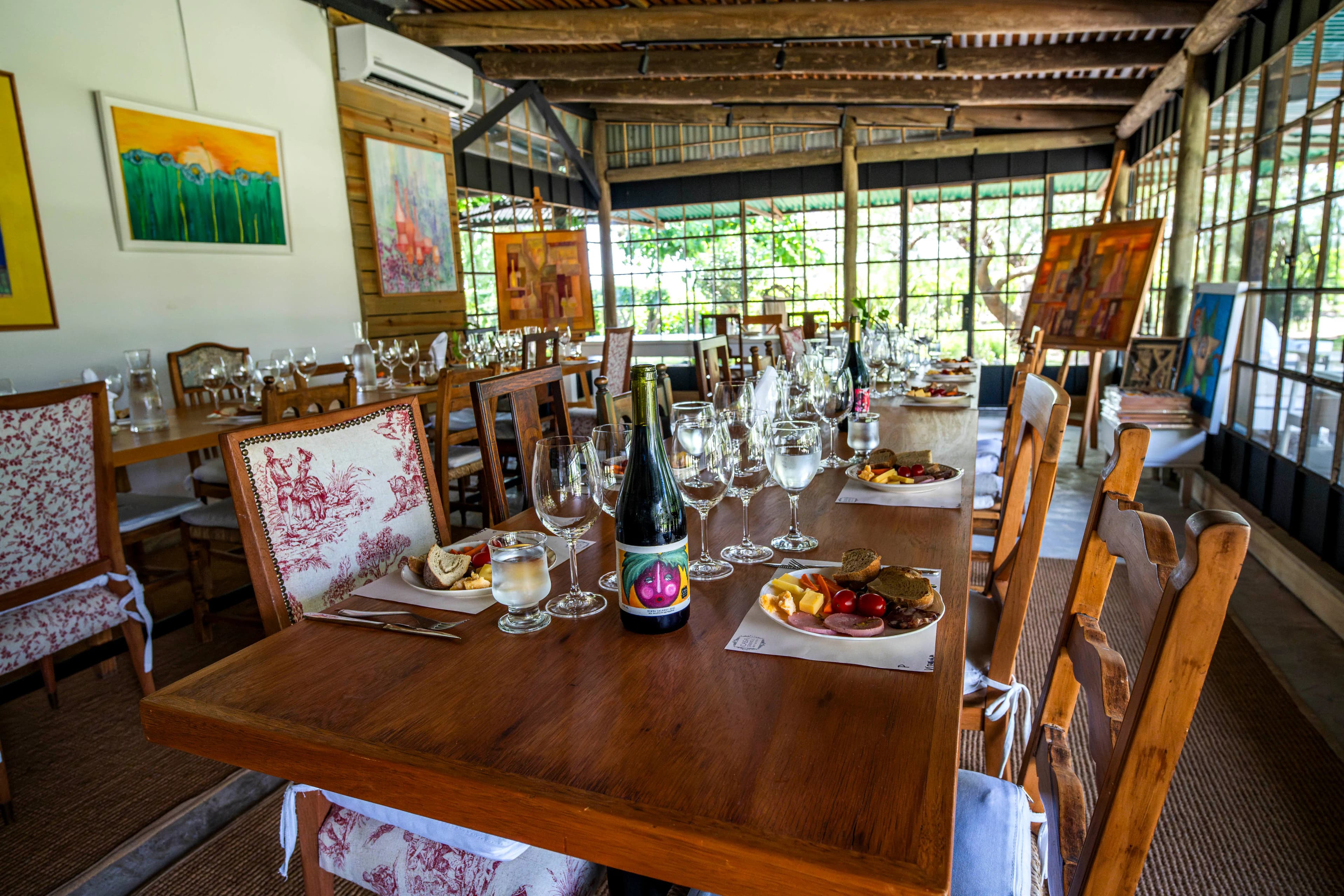 Mesa degustación de vinos de Caladoc